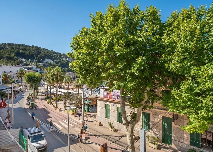 Seafront Apartment In Port Soller